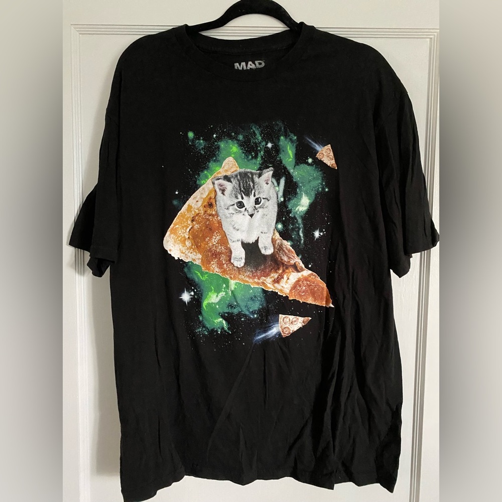 ⚡️ Cat pizza galaxy graphic tee
